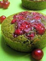 Financiers thé vert groseilles