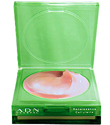 "Renaissance cellulaire" d'Yves Rocher