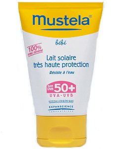 Lait solaire pour b&eacute;b&eacute; de Mustela