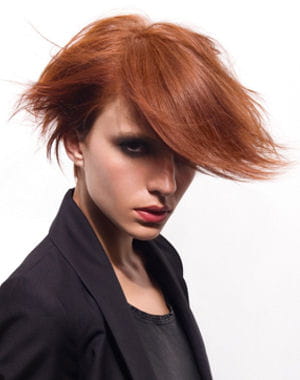 http://www.journaldesfemmes.com/beaute/coiffure/tendances-coloration-automne-hiver-2010-2011/image/blowin-in-the-wind-thierry-lothmann-656364.jpg