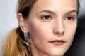 Maquillage : astuces pour adoucir les traits du visage