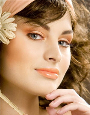  Makeup on Dr Make Up For Ever   Laurence Laborie Look Orange De Make Up For