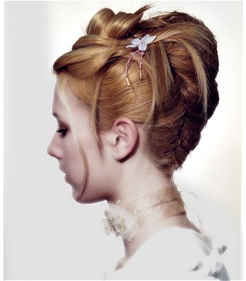 Coiffures de mariage  : tendance stricte chez Mod's Hair