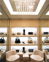 La boutique Jimmy Choo de l'avenue Montaigne
