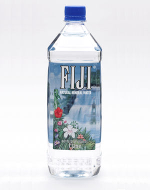 Eau min&eacute;rale : Fiji Water