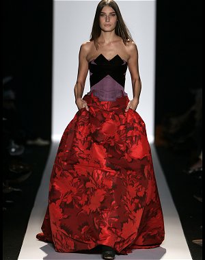 10 robes de r&ecirc;ve : Ensemble fifties de Carolina Herrera