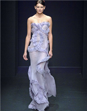Défilés haute couture : Robe lilas du Christophe Josse