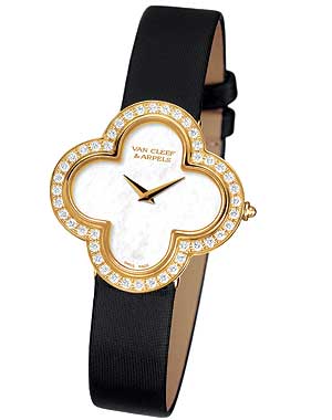10 nouveautés horlogères : montre "Alhambra" de  Van Cleef & Arpels