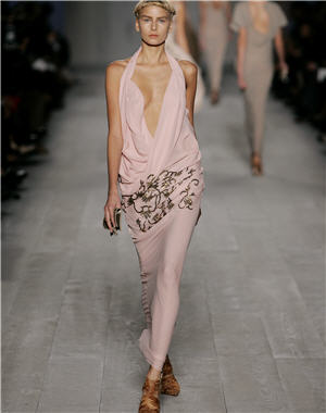 Les plus belles robes du soir de l'été :  robe pastel de John Galliano pour Dior