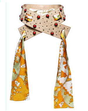 10 excentricit&eacute;s de cr&eacute;ateurs : ceinture foulard de Dior