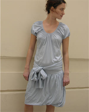 10 tenues éthiques : robe "Suzy"  de Misericordia