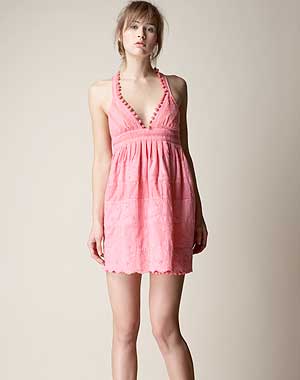 10 tenues acidulées pour l'été : mini robe rose de Diab'less