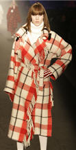 Manteau oversize &agrave; carreaux de Castelbajac