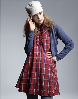 5 tenues &agrave; carreaux - tunique &agrave; jabots de H&M