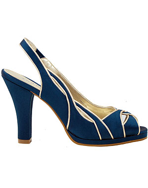 chaussures bleues marines
