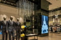 La boutique Hugo Boss des Champs Elysées nous dévoile sa métamoprhose