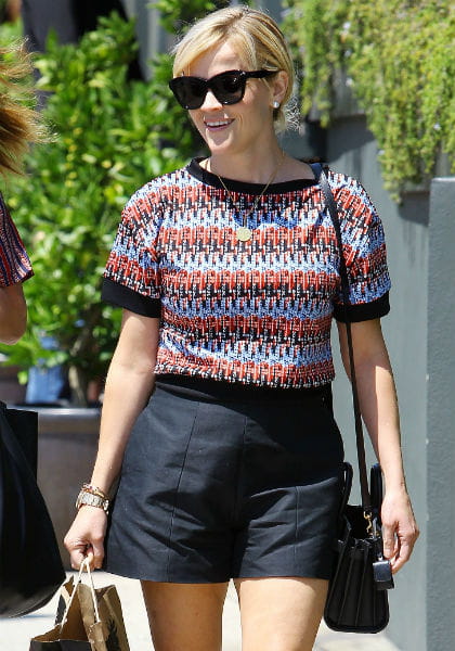 stars en short : reese witherspoon