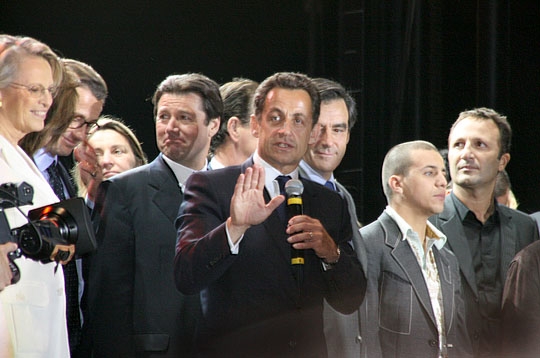 Nicolas Sarkozy bien entouré