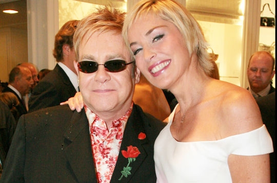 Elton John et Sharon Stone : copains ... de Dior